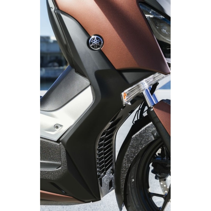 Правая нижняя передняя панель Yamaha XMAX 300