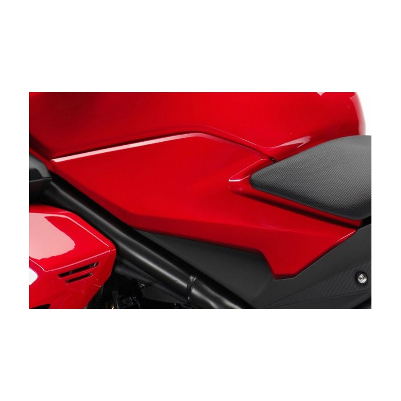 Левая боковая облицовка топливного бака Honda CBR500R 2019 2020 2021