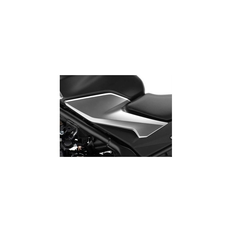 Левая боковая облицовка топливного бака Honda CB500F 2019 2020 2021