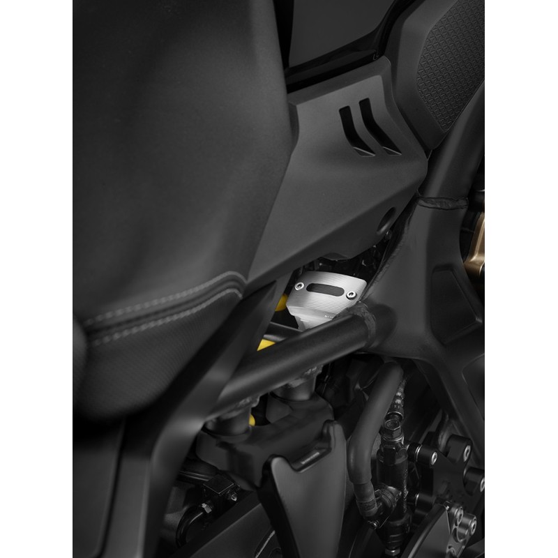 Крышка бачка тормозной жидкости заднего тормоза BIKERS для моделей Honda 650