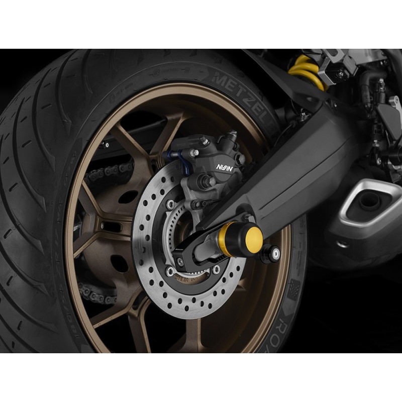 Ось заднего колеса BIKERS Honda CB650R