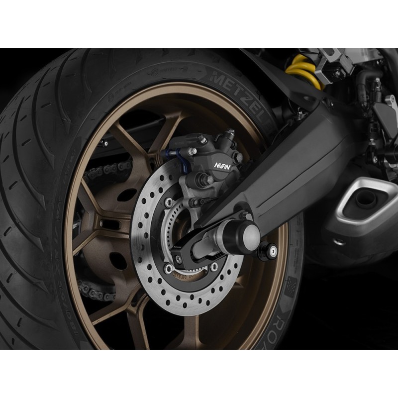 Ось заднего колеса BIKERS Honda CB650R