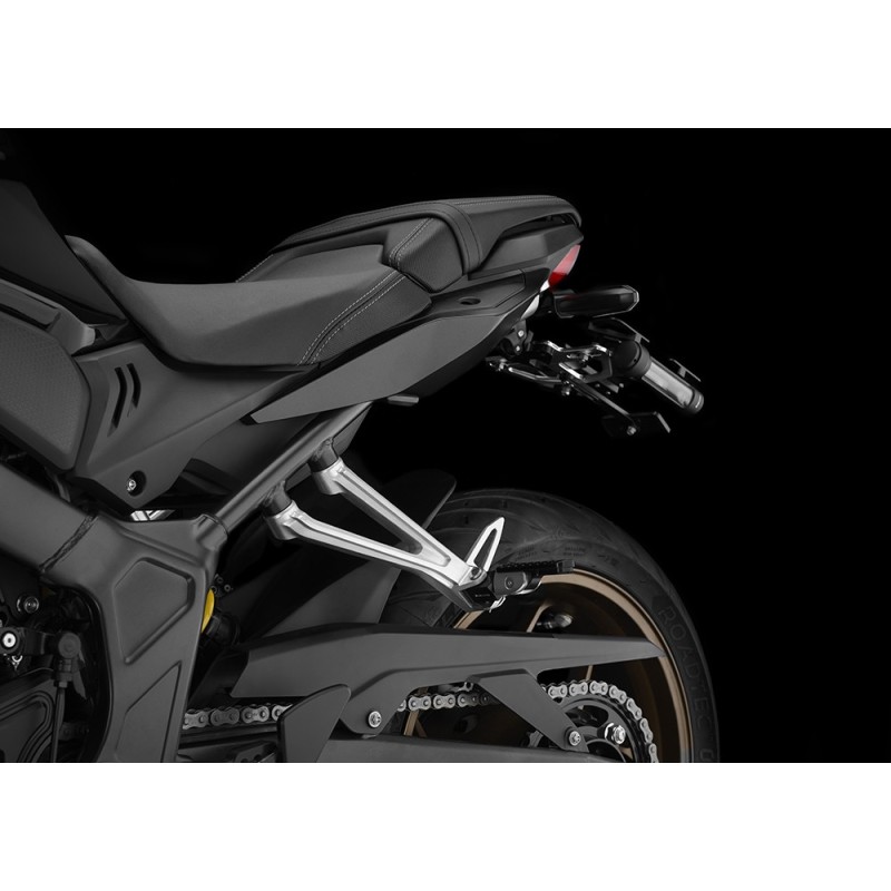 Комплект пассажирских подножек BIKERS Honda CB650R
