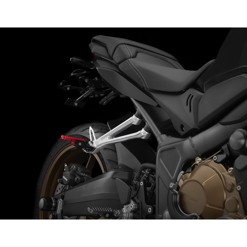 Комплект пассажирских подножек BIKERS Honda CB650R