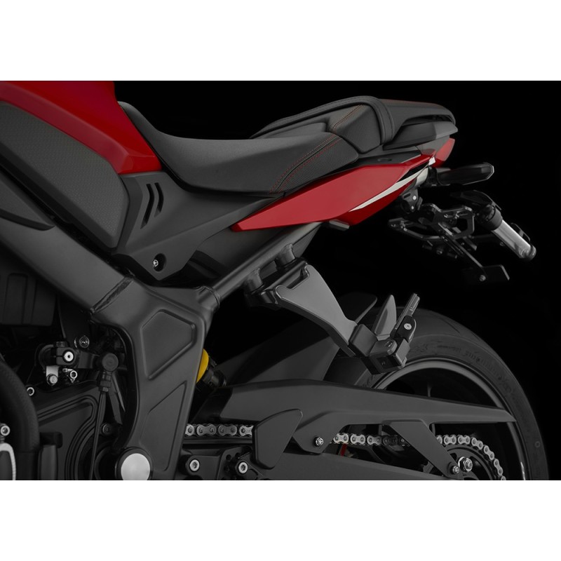 Комплект пассажирских подножек с кронштейнами BIKERS Honda CBR650R