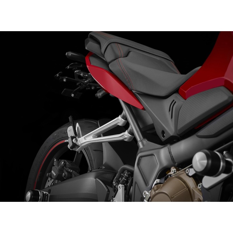 Комплект пассажирских подножек BIKERS Honda CBR650R