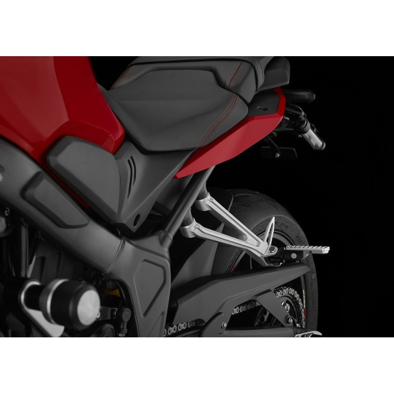 Комплект пассажирских подножек BIKERS Honda CBR650R