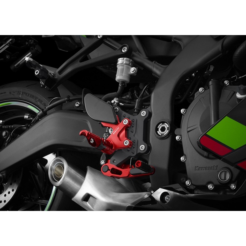 Комплект регулируемых водительских подножек BIKERS Kawasaki NINJA ZX-25R