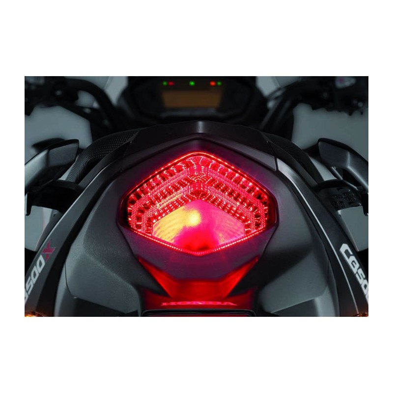 Задний фонарь Honda CB500X