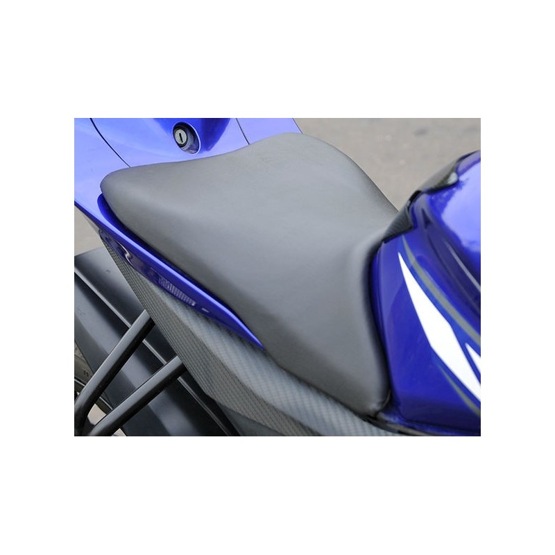 Одноместное водительское сиденье Yamaha YZF R15