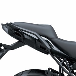 Детали задней части Versys 650
