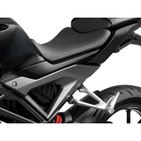 Боковая крышка / задний обтекатель CB150R 2018/22